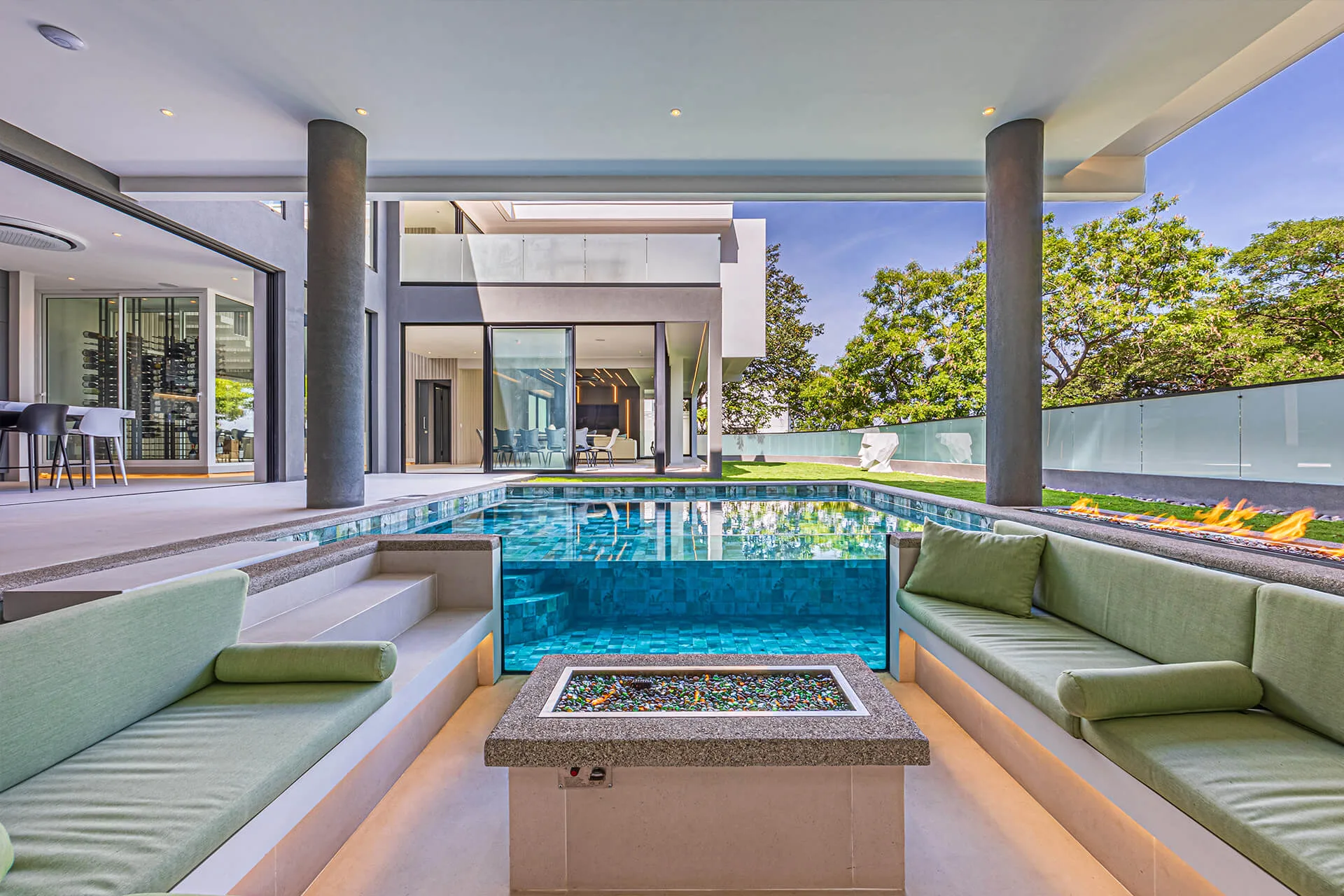 architecture modern design construction alianz villa real